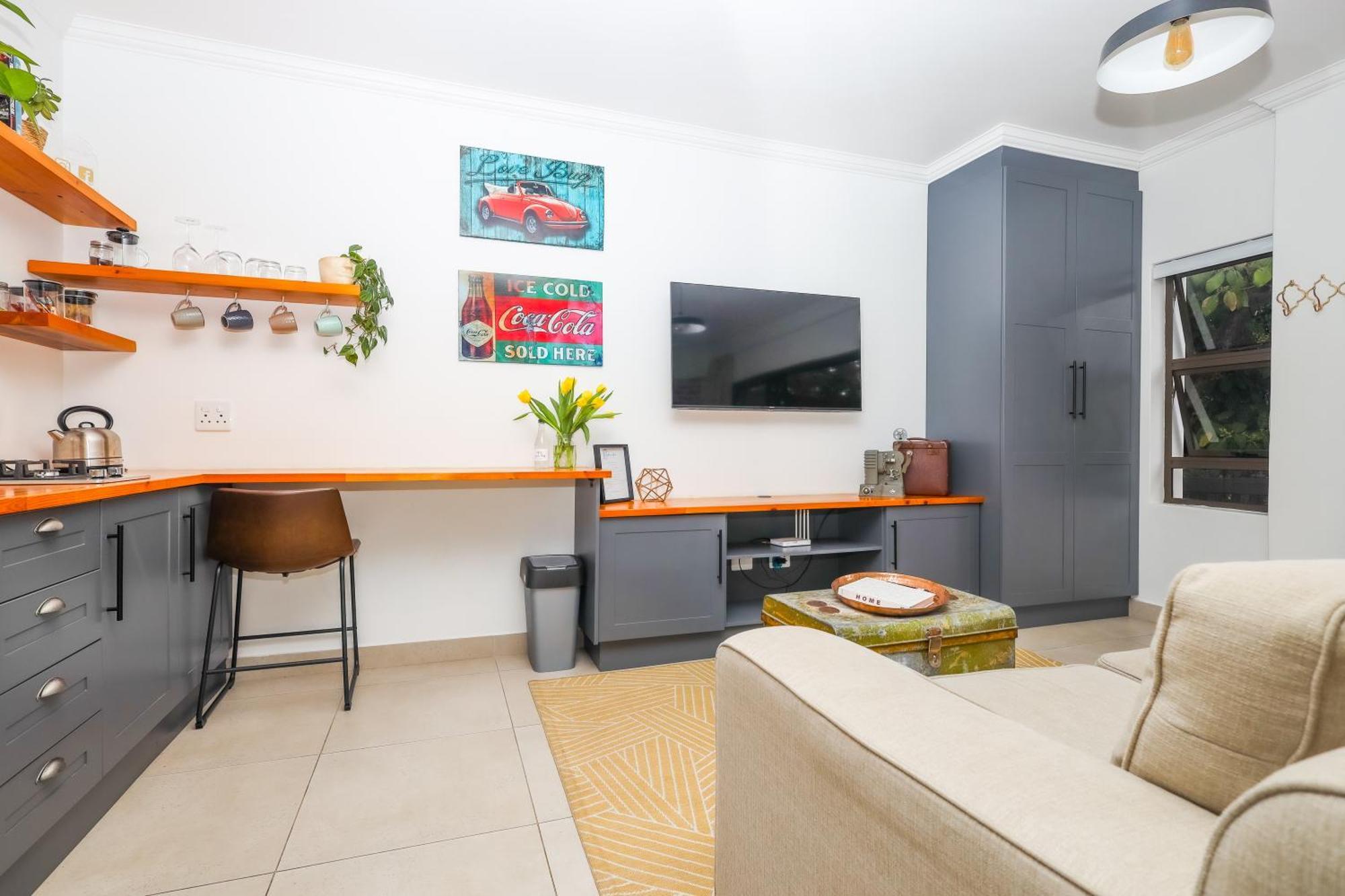 The Blue Door B&B East London Bagian luar foto
