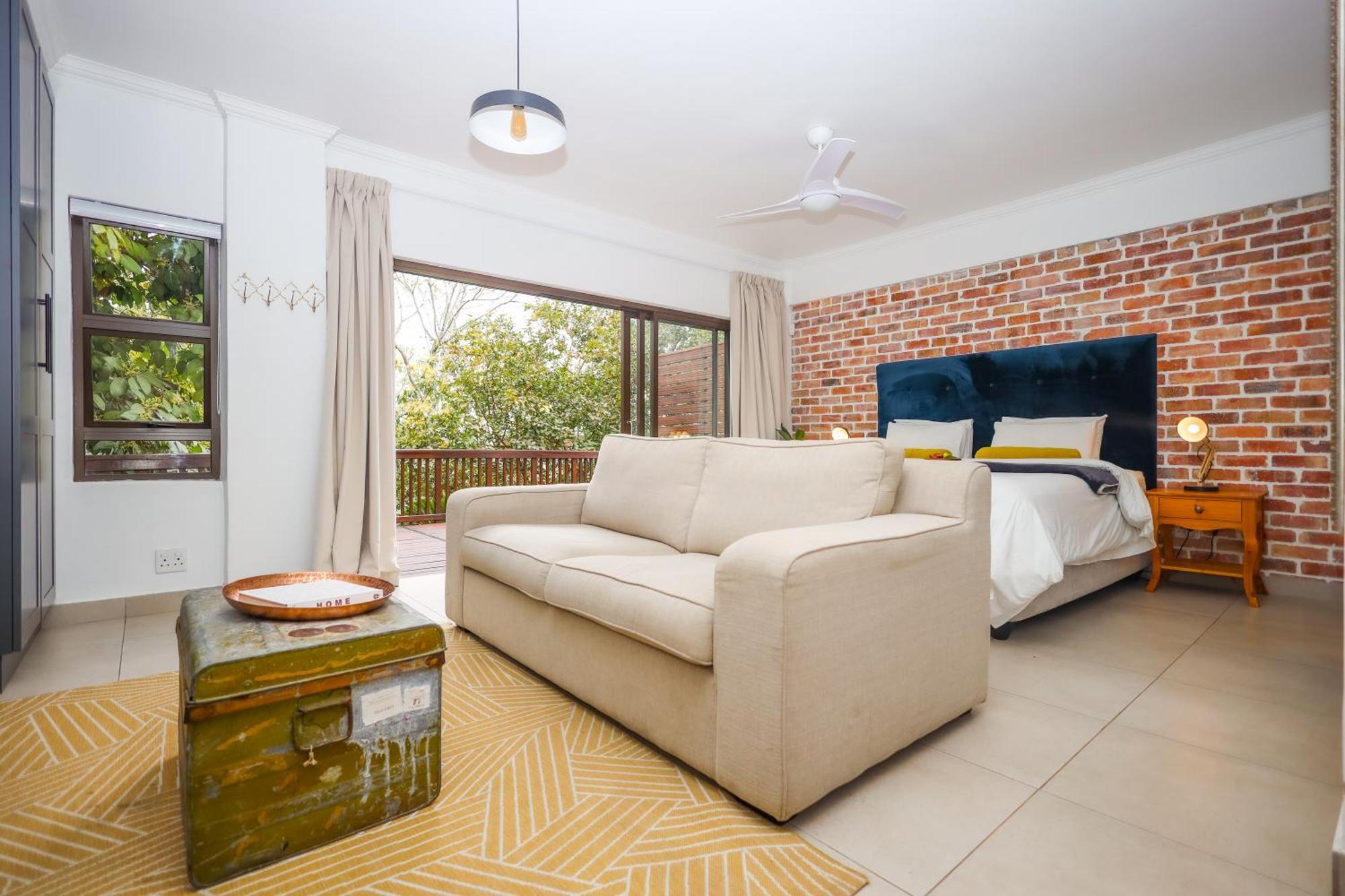 The Blue Door B&B East London Bagian luar foto